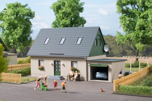 Przejdź do produktu AUHAGEN 11454 H0 - Dom jednorodzinny z garażem
