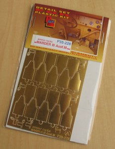 PART P35228 - 1:35 Marder III Ausf.M ammo racks