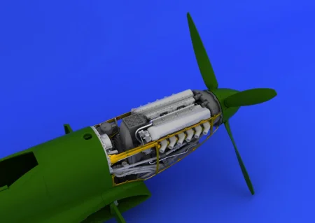 648112_7_z7.jpg
