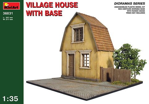 Przejdź do produktu MINIART 36031 - 1:35 Village House w/Base