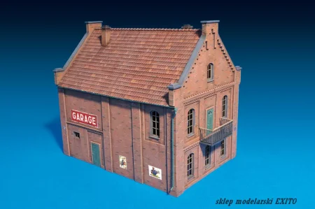 02_Small.jpg