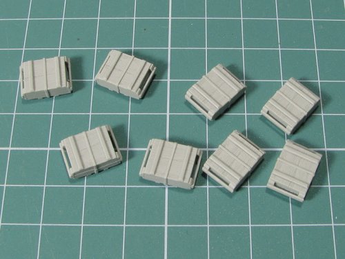 Przejdź do produktu EUREKA XXL E-036 - 1:35 Współczesne rosyjskie skrzynki na amunicję 7,62mm do AK-47, Typ II