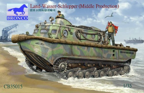 Przejdź do produktu BRONCO CB 35015 - 1:35 Land-Wasser-Schlepper (Mid-production)