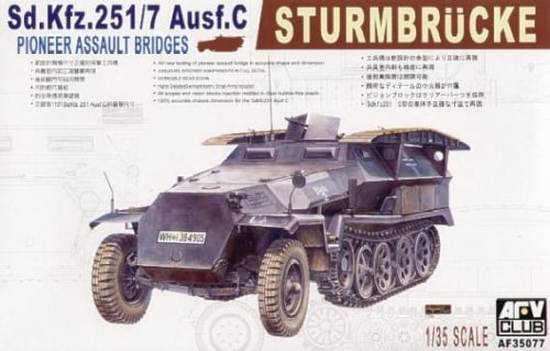 Przejdź do produktu AFV CLUB 35077 - 1:35 Sd.Kfz. 251/7 ausf.C (with bridge)