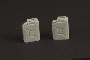 PANZERART 35301 - 1:35 WWII German 20l Canisters Late Pattern (12 szt)