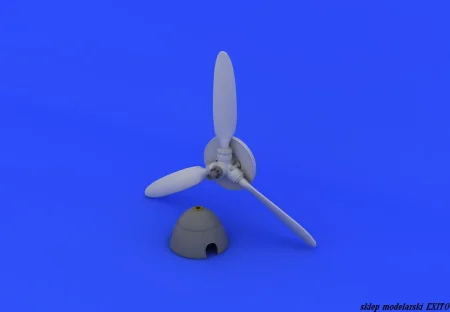 648255_02.jpg