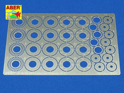Przejdź do produktu ABER 24023 - 1:24 Standard slotted discs brakes (Standartowe nacinane tarcze hamulcowe) dia. 13mm
