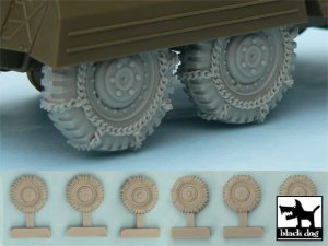 BLACK DOG T48042 - 1:48 M 8 / M 20 snowchained wheels set