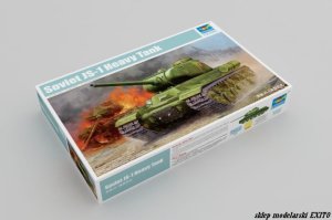 TRUMPETER 05587 - 1:35 Soviet JS-1 Heavy Tank