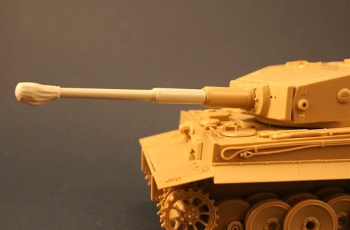 Przejdź do produktu PANZERART 35101 - 1:35 Barrel with Canvas Cover for Tiger I Tank (Late/ Final)