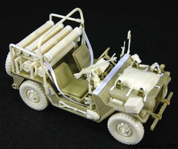LF1141_1.jpg