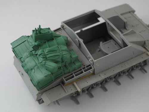 Przejdź do produktu EUREKA XXL E-037 - 1:35 Zestaw ładunku na działo samobieżne Sturmgeschutz III Ausf.G