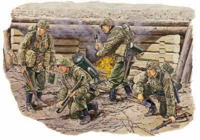 Przejdź do produktu DRAGON 6146 - 1:35 SS-Sturmpionier (Eastern Front 1942)