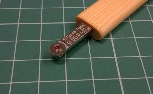 Przejdź do produktu Rosie The Riveter Double 0.5 mm - Nitowadło modelarskie podwójne