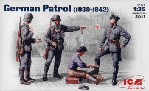 Przejdź do produktu ICM 35561 - 1:35 German Patrol 1939-1942 set of 4 figures - 3 German WWII patrol men and 1 civilian