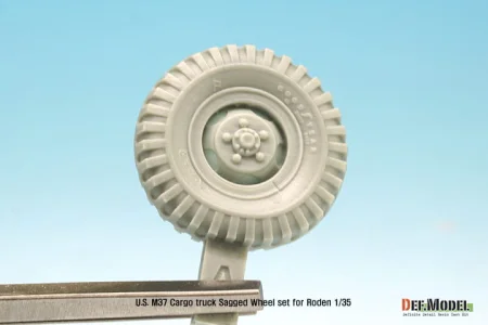 dw35097_05.jpg