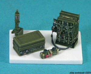 LEGEND LF1264 - 1:35 BC1306 Radio set for Vehicles (2 szt)