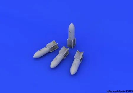 672113_00.jpg