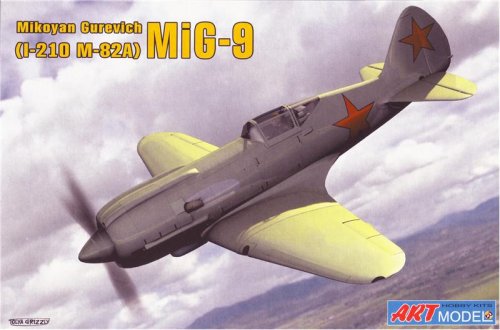 Przejdź do produktu ART MODEL 7207 - 1:72  Mikoyan Gurevitch MiG-9 (I-210 M-82 A)