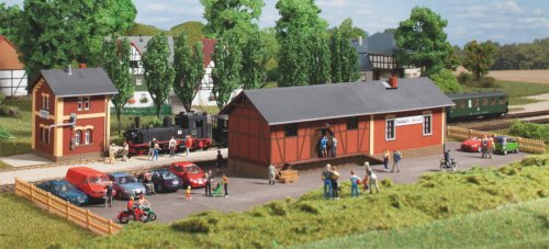 Przejdź do produktu AUHAGEN 11435 H0 - Dworzec Steinbach z budynkiem przepompowni