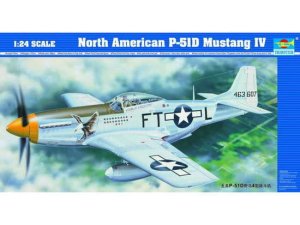TRUMPETER 02401 - 1:24 North American P-51D Mustang