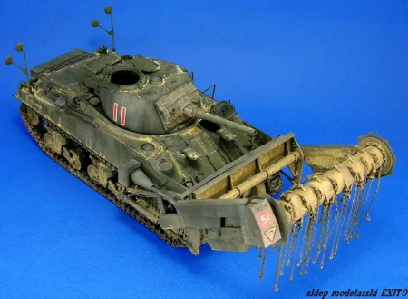 LF1139_3.jpg