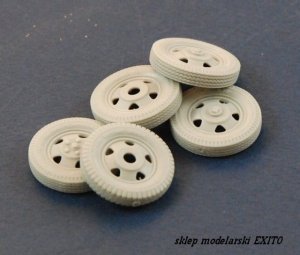 PANZERART 35239 - 1:35 Road Wheels for GAZ-AAA (Jaroslavskij Zavod)