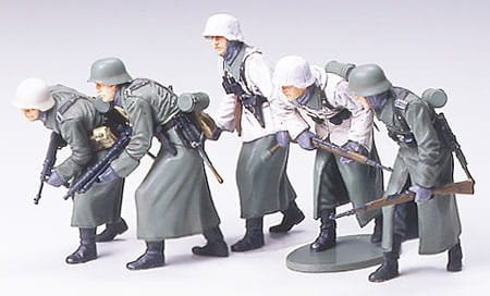 Przejdź do produktu TAMIYA 35256 - 1:35 German Assault Infantry