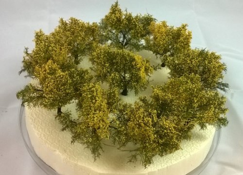 Przejdź do produktu FREON KRY - Krzaki z żółtymi kwiatami 10 szt - wysokość około 4,5 cm