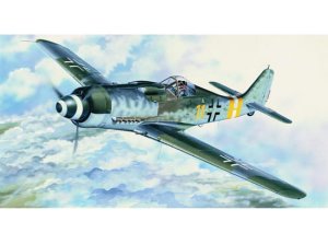 TRUMPETER 02411 - 1:24 Focke-Wulf Fw-190 D-9