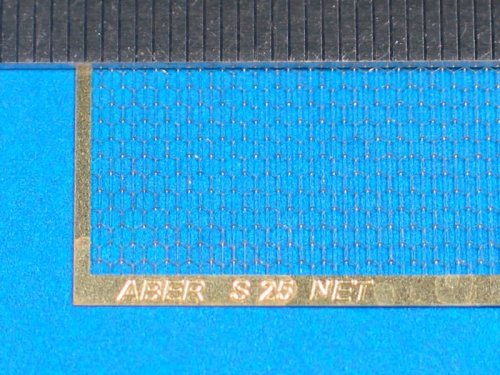 Przejdź do produktu ABER S25  - Net with hexagonal mesh 1,5 x 1,4 mm - 75 x 42mm