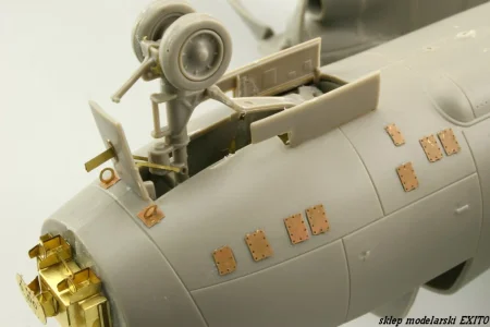 48637_08.JPG