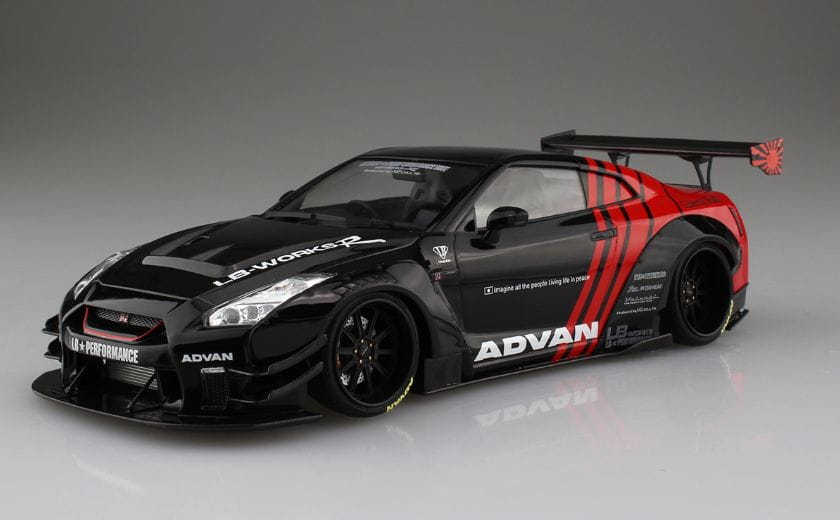 AOSHIMA-05592---124-LB-WORKS-R35-GT-R-type-2--13911.jpg