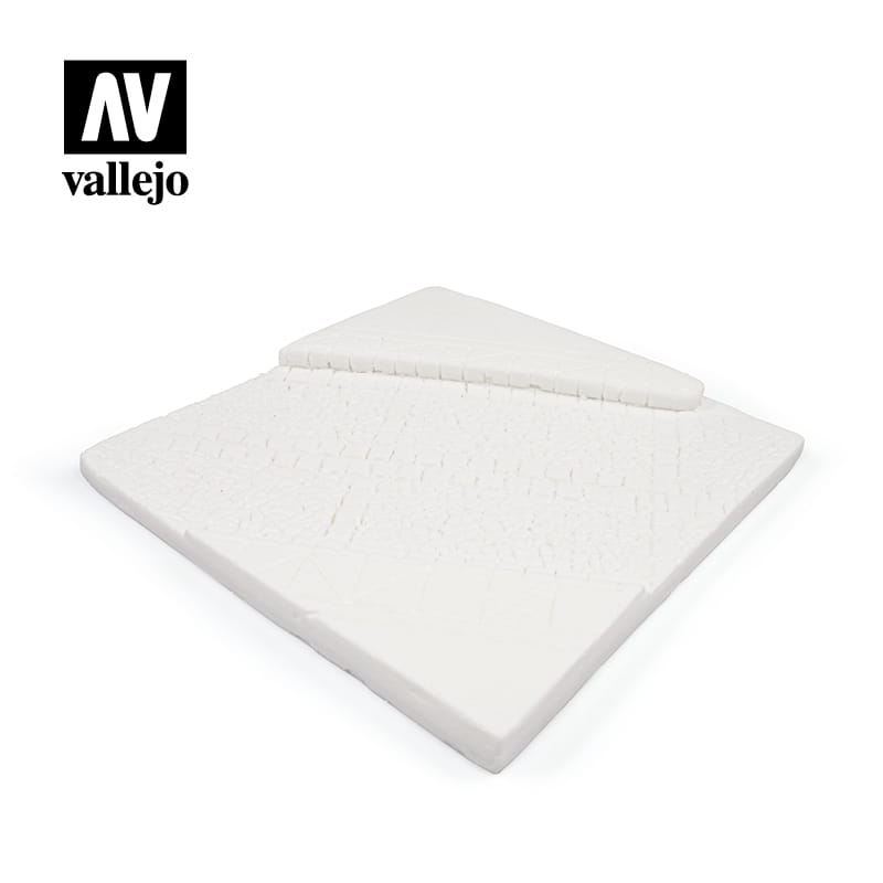 vallejo-scenics-diorama-bases-paved-street-section-SC001-1.jpg