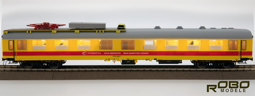 300100-2.jpg