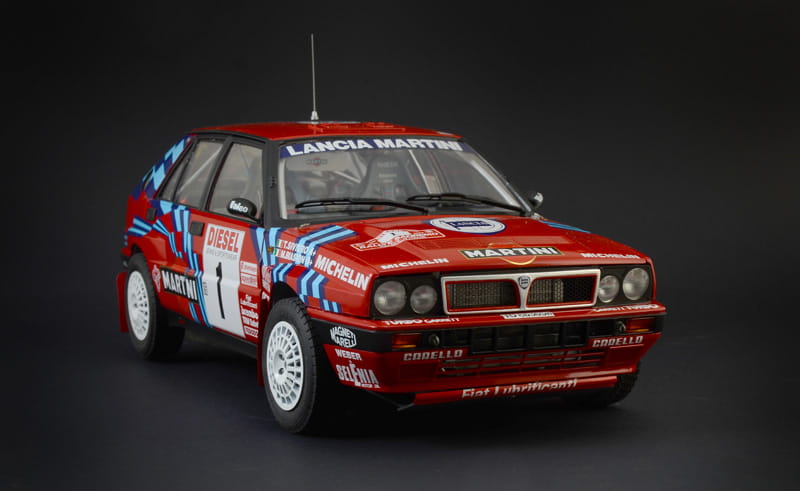 Italeri-4712-Lancia-Delta-HF-Integrale (3).jpeg