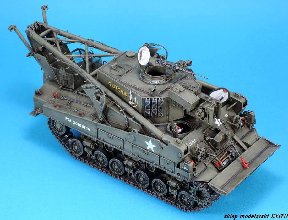 LF1297-1.jpg