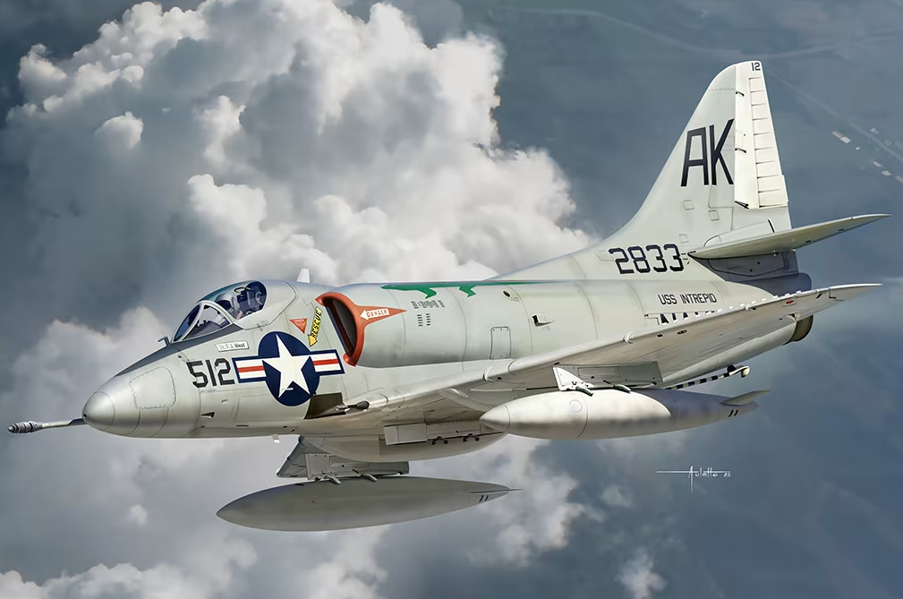 Hobby-Boss-81790-skyhawk.jpg