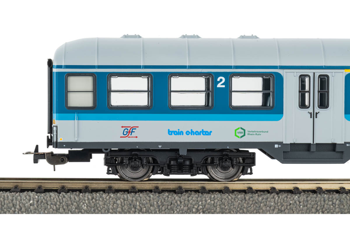 piko-23605-h0-wagon-osobowy-1-2-kl-maas-wupper-express-gff-ep-vi-1.jpg