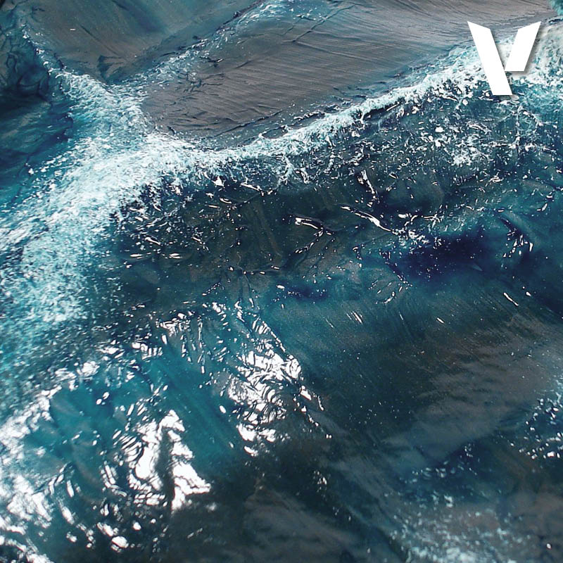 vallejo-26204-water-effects-atlantic-blue-2.jpg