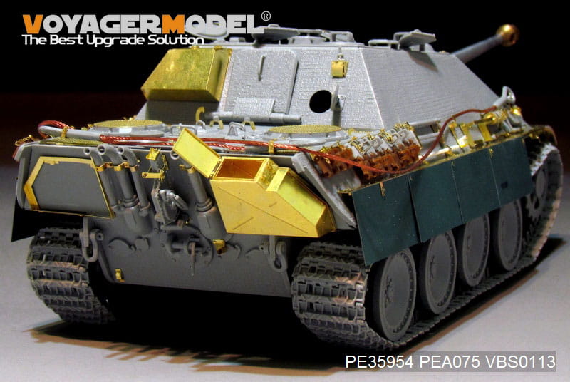PE35954_15.jpg